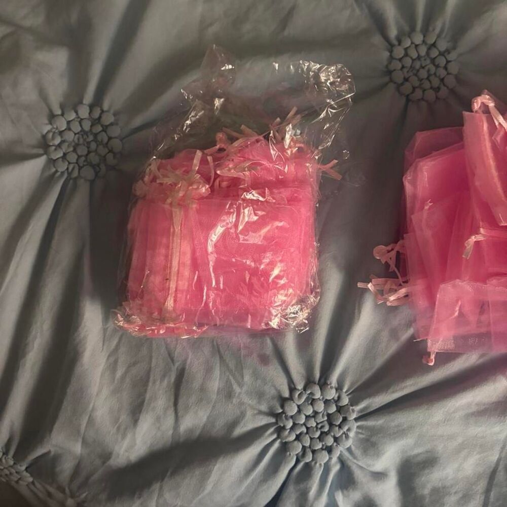Unbranded Pink Favours